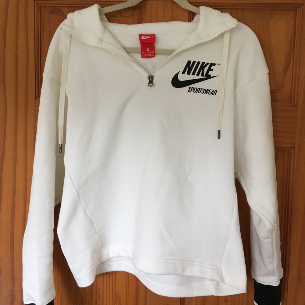 Nike Quarter Zip